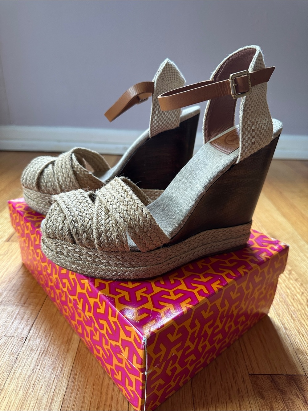 Tory Burch Woven Georgie Espadrilles Wedge Jute Sandals in Natural